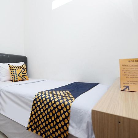 Spot On 2026 Arta Residence Semarang Dış mekan fotoğraf