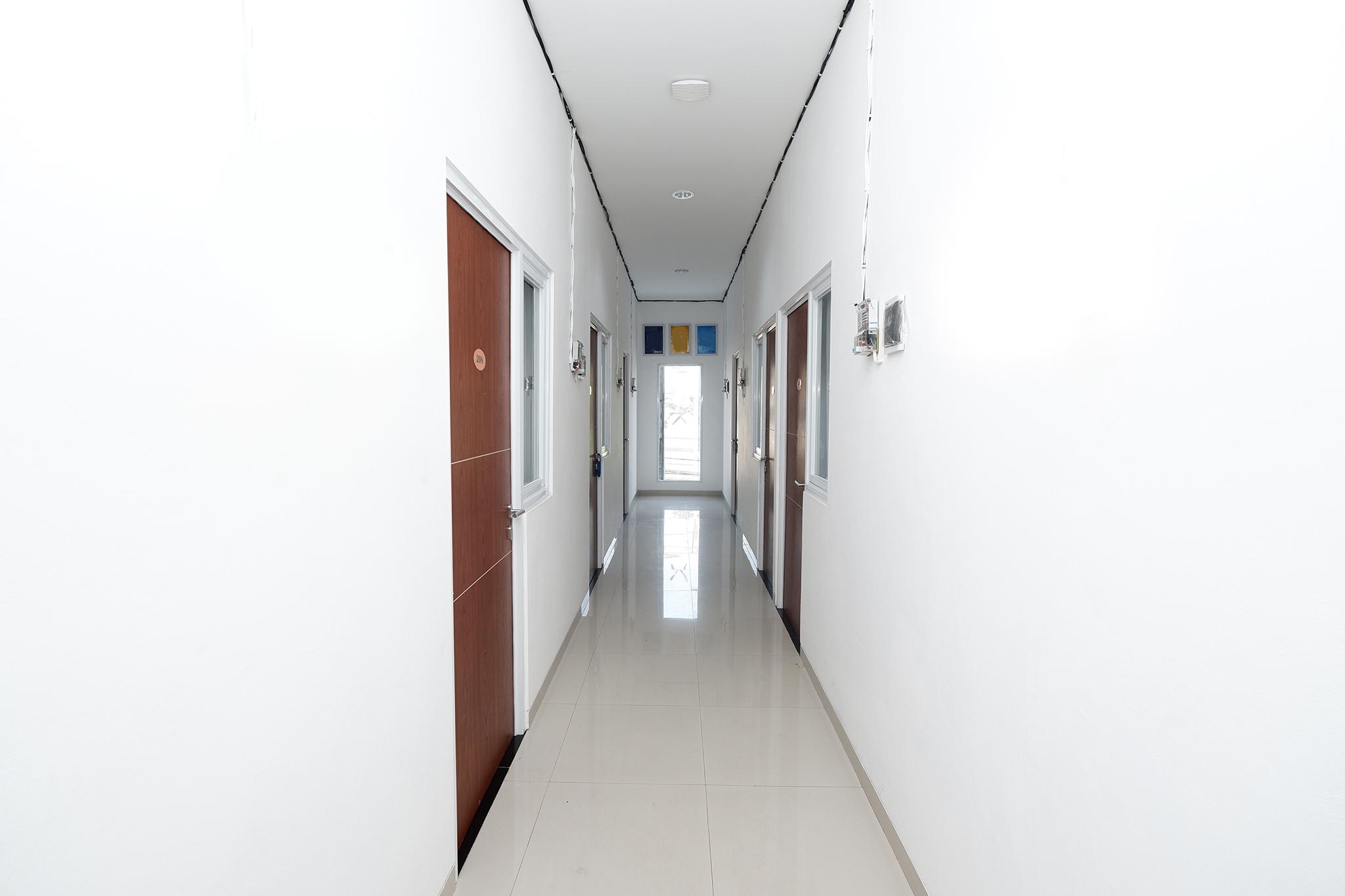 Spot On 2026 Arta Residence Semarang Dış mekan fotoğraf