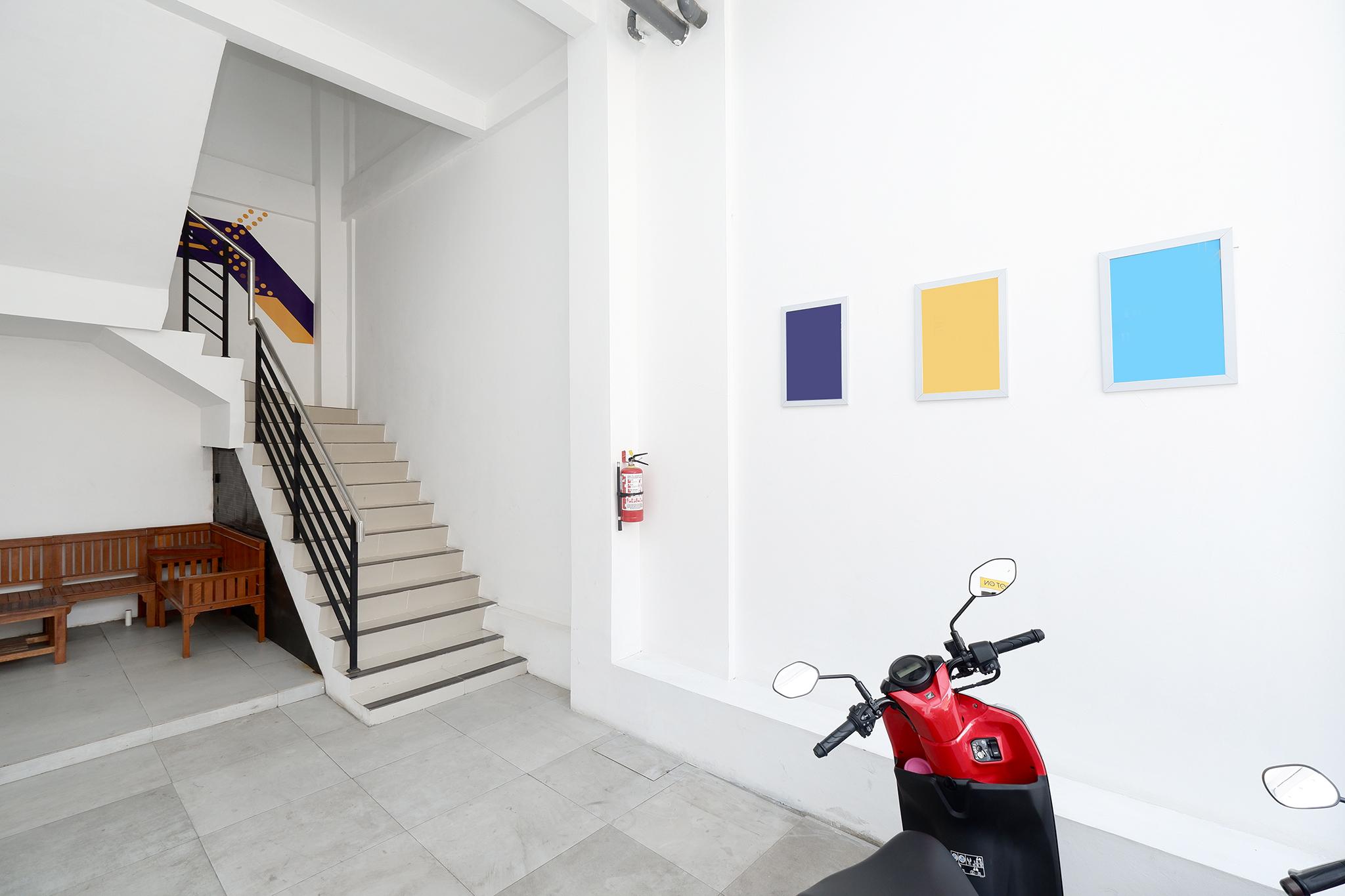 Spot On 2026 Arta Residence Semarang Dış mekan fotoğraf